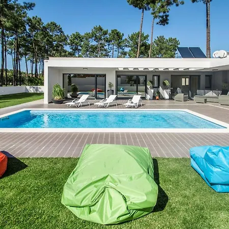 Verdizela Sleeps 8 Pool Wifi * Carcereiro